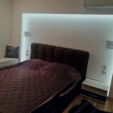 Apartment Central Next To Niagara Restaurant Sofia